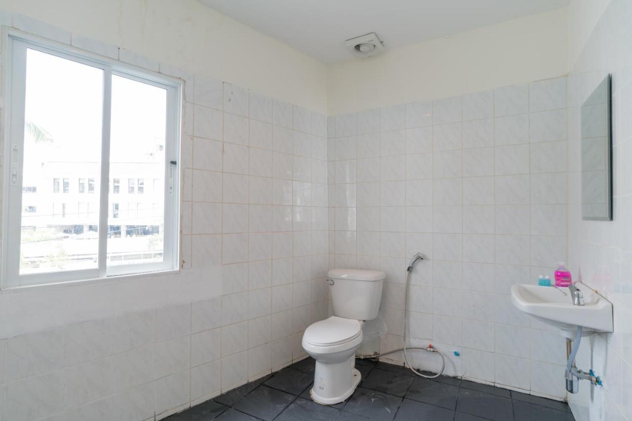 Отель Grey Door Patong Экстерьер фото