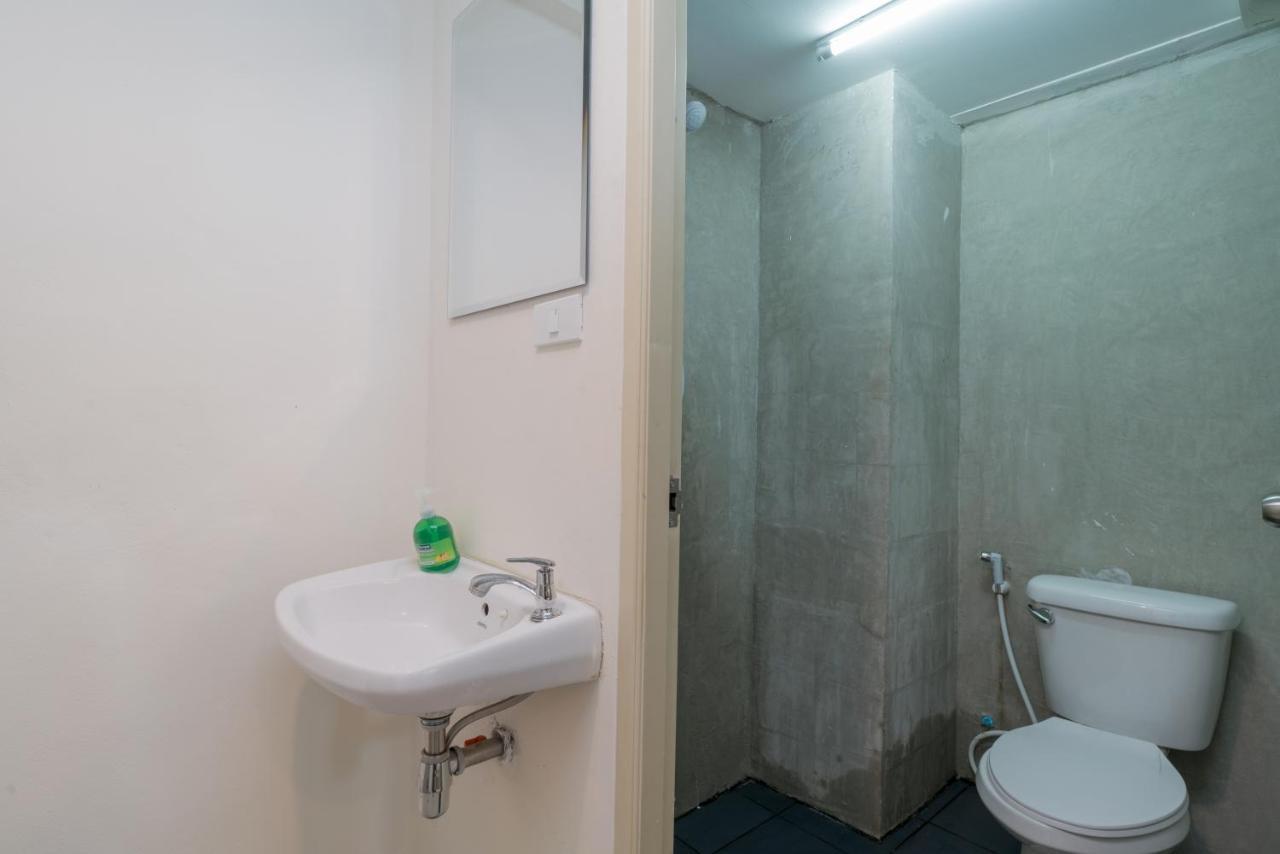 Отель Grey Door Patong Экстерьер фото